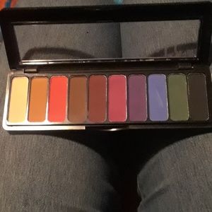 Elf mad for matte shadow palette